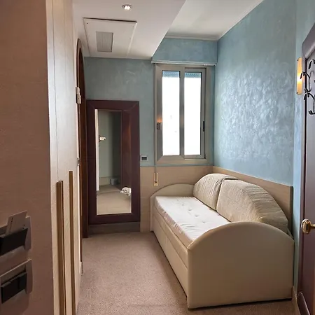 Hotel Rivamare 4*
