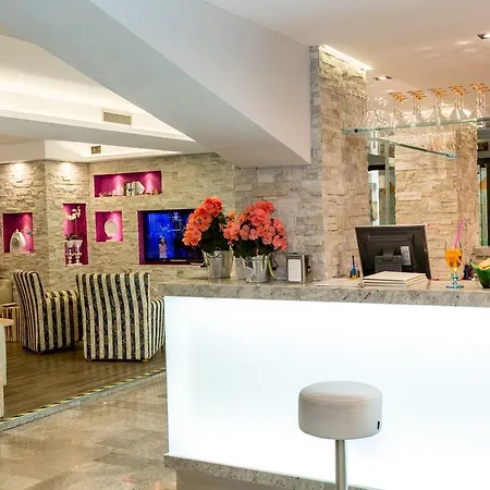 Hotel Rivamare