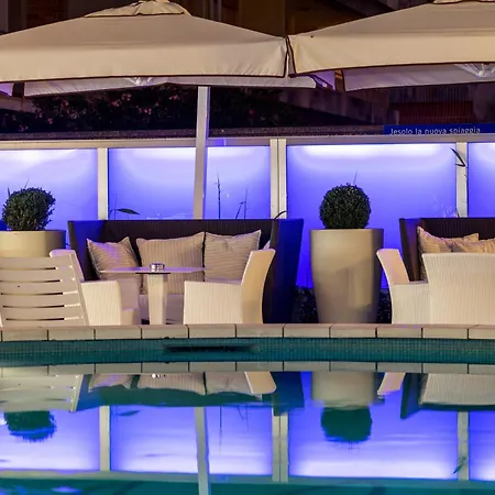 Rivamare 4*