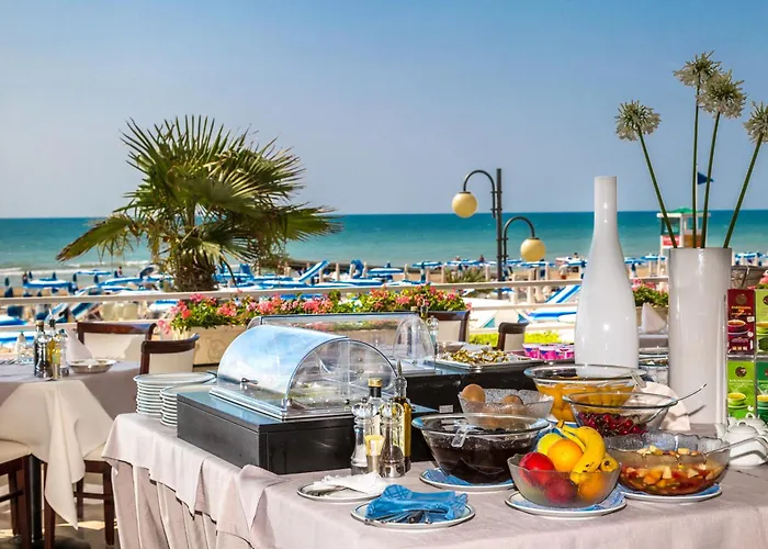 Отель Rivamare Лидо-ди-Езоло